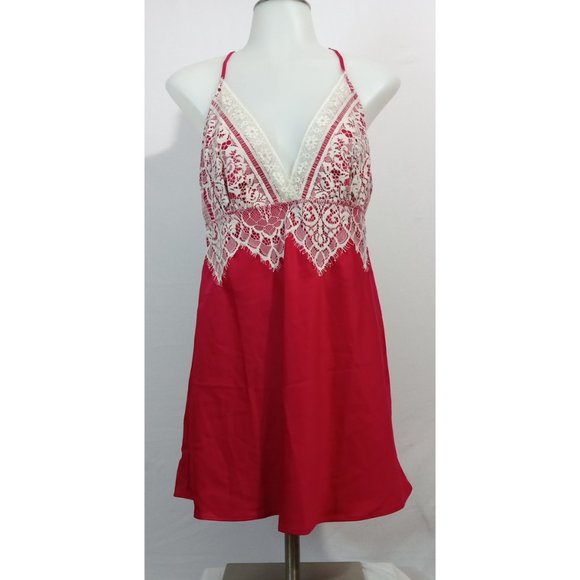 Genevive Chemise by Flora Nikrooz Eyelash Lace Overlay Christmas Red Satin Sz S - Picture 2 of 6